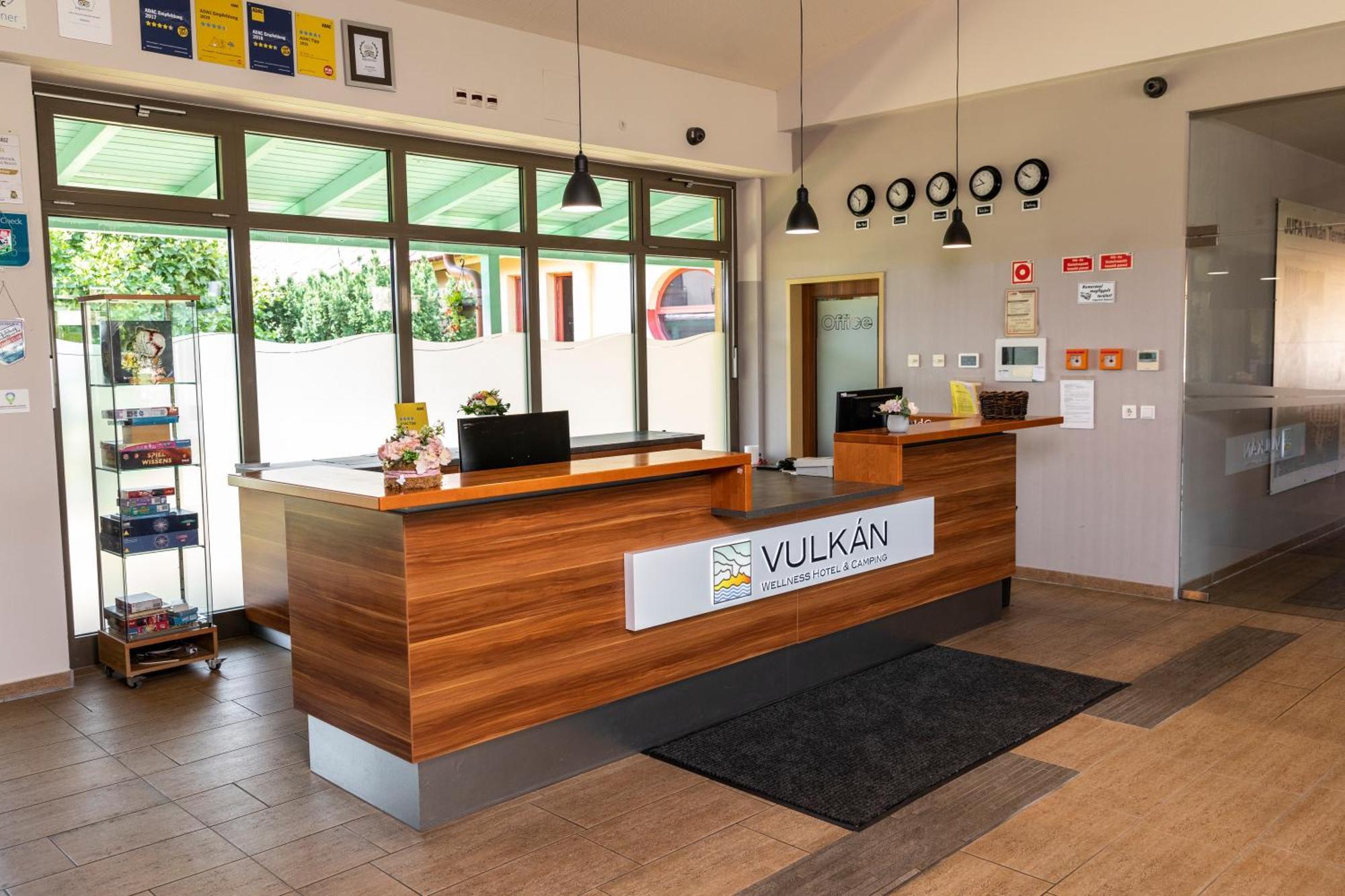 Vulkan Wellness Hotel & Camping Celldömölk Exterior foto